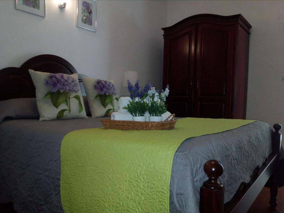 Apartamento Couto 蓬塔德尔加达 外观 照片